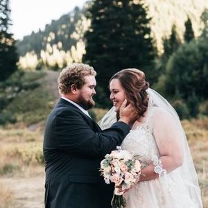 Meet your Posher, Bailey